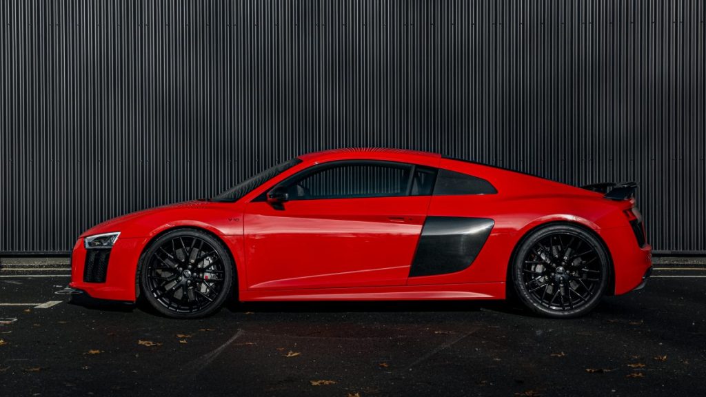 Audi R8 V10 PLUS