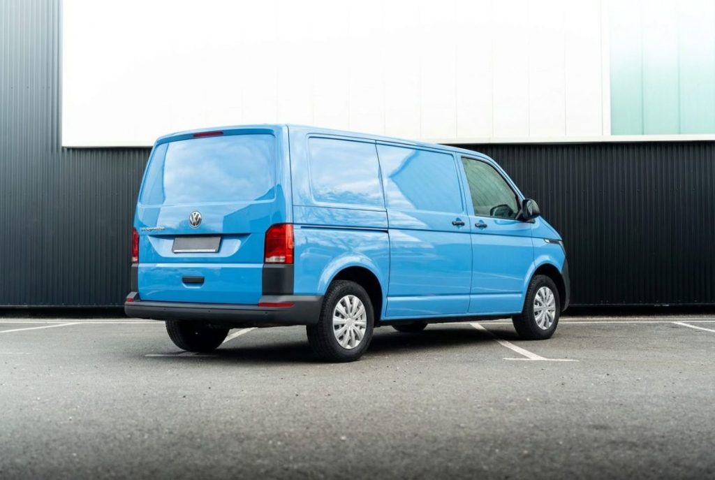 Volkswagen Transporter T6 L2H1 Long
