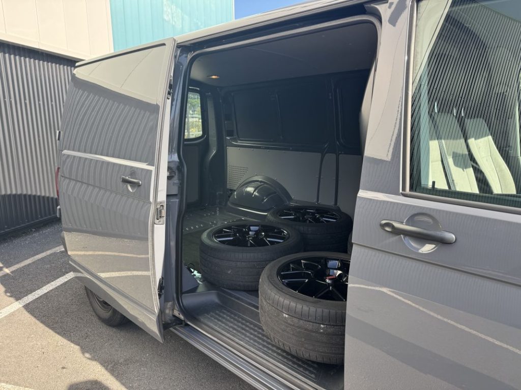Volkswagen Transporter T6 L2H1 Long