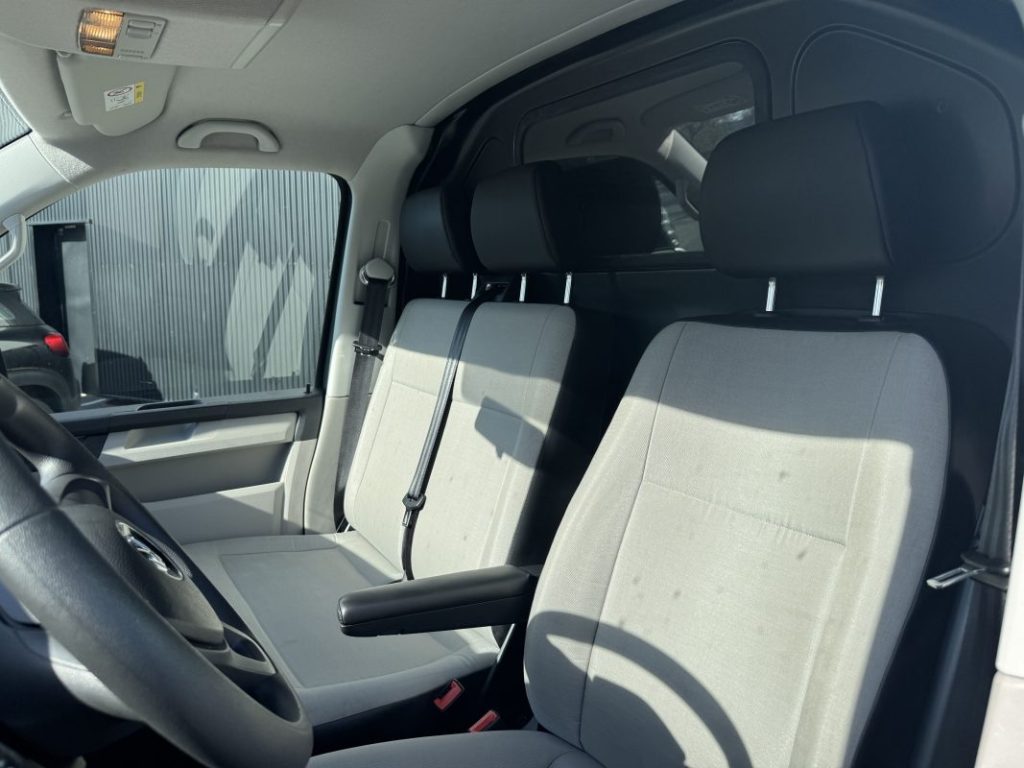 Volkswagen Transporter T6 L2H1 Long