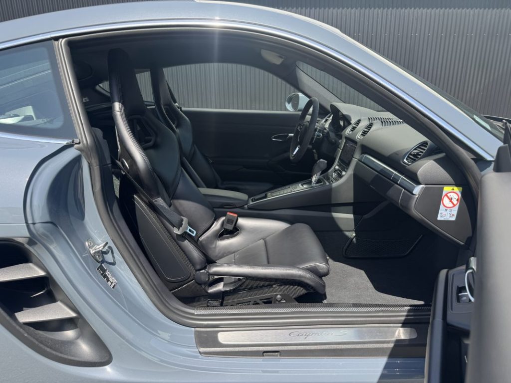 Porsche Cayman 718 S