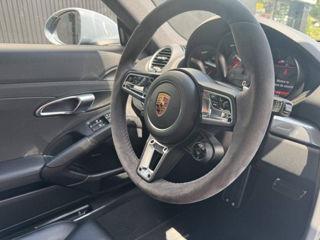 Porsche Cayman 718 S