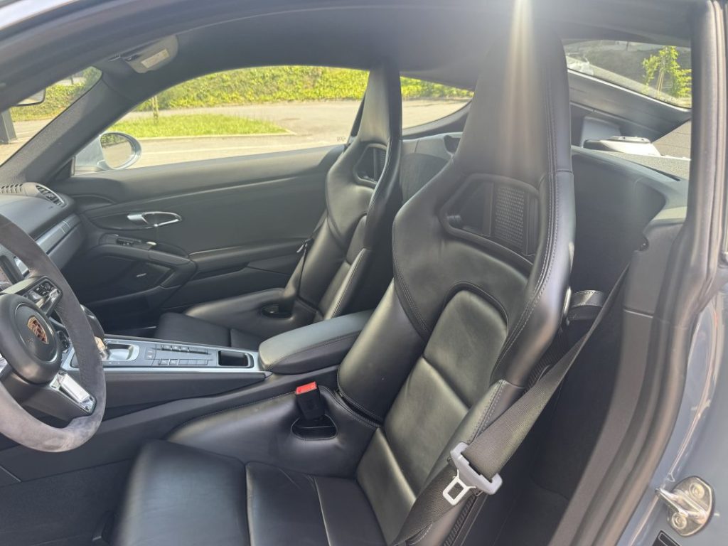 Porsche Cayman 718 S